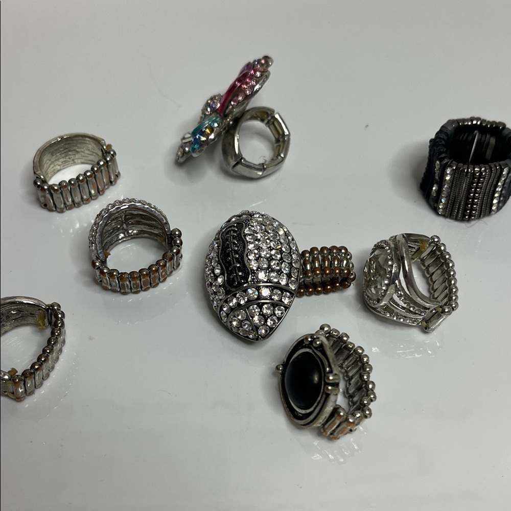 Bundle Silvertone Stretchy Crystal Rings - Picture 4 of 8